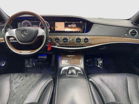 Used 2014 Mercedes-Benz S 550 Sedan w/ Sport Package image 20