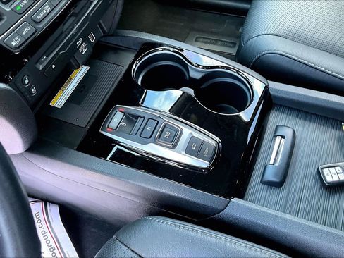 Used 2021 Honda Pilot Elite image 18