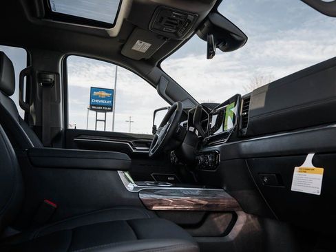 New 2026 Chevrolet Silverado 3500 LTZ w/ LTZ Premium Package AWD/4WD image 9