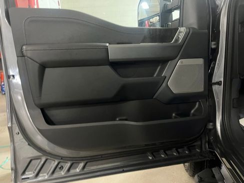 New 2026 Ford F350 Lariat w/ Black Appearance Package image 23