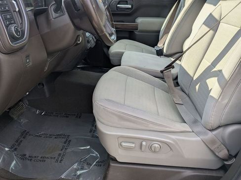 Used 2021 Chevrolet Silverado 1500 LT image 12