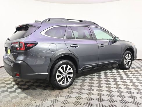 Certified 2023 Subaru Outback Premium image 7