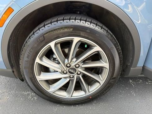 Used 2025 Lincoln Corsair AWD w/ Equipment Group 101A image 37