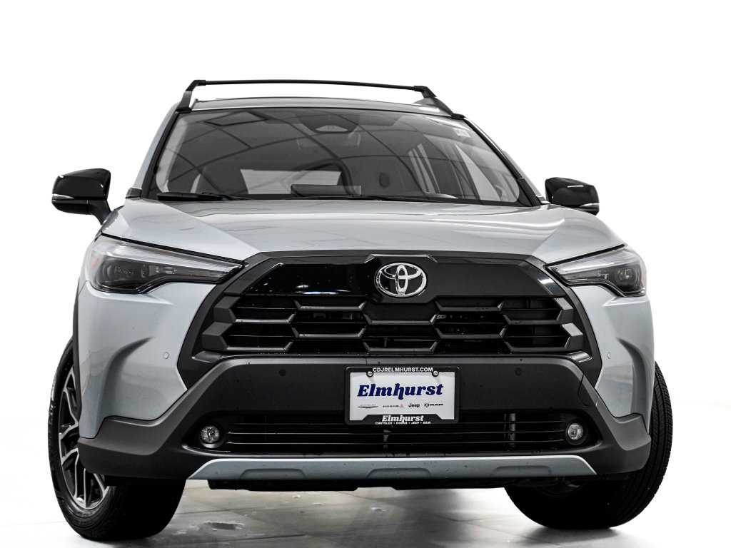 Used 2026 Toyota Corolla Cross XLE w/ Convenience Package AWD/4WD image 3