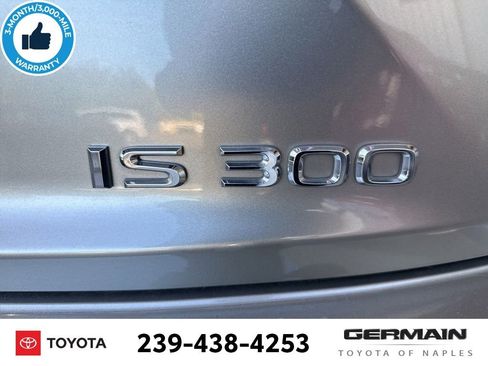 Used 2019 Lexus IS 300 F Sport w/ F Sport Package image 11