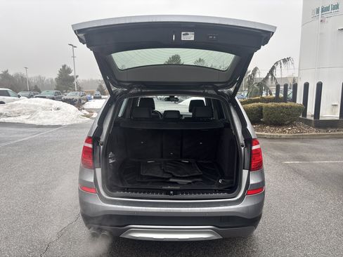 Used 2017 BMW X3 xDrive28i image 5