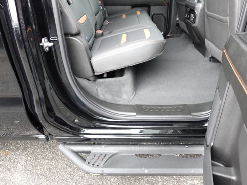 Used 2024 GMC Sierra 1500 AT4 w/ AT4 Preferred Package image 35