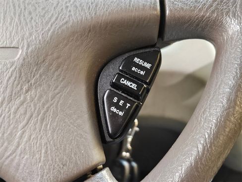 Used 2001 Honda Accord LX image 22