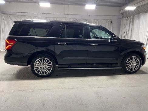 Used 2024 Ford Expedition Max Limited image 8