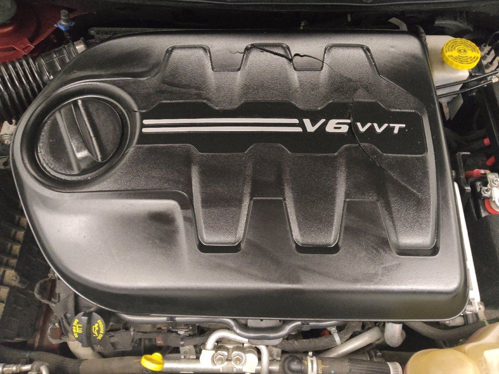 Used 2019 Jeep Cherokee Limited w/ Luxury Group AWD/4WD image 30