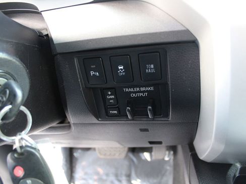 Used 2016 Toyota Tundra SR5 w/ TRD Off Road Package RWD image 28