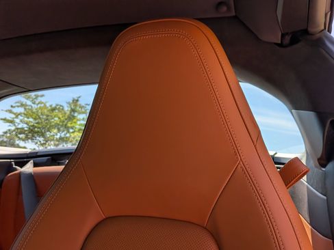 Certified 2025 Porsche 911 Targa 4 GTS AWD/4WD image 6