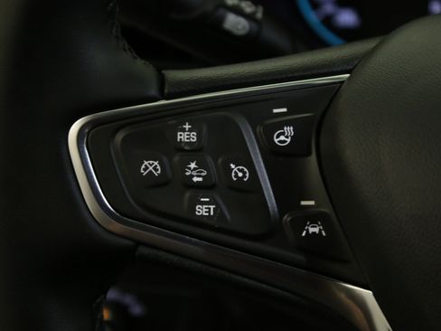 Certified 2024 Chevrolet Equinox LT FWD image 17