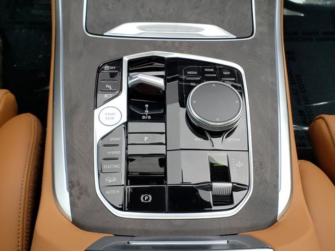 New 2026 BMW X5 xDrive50e AWD/4WD image 25