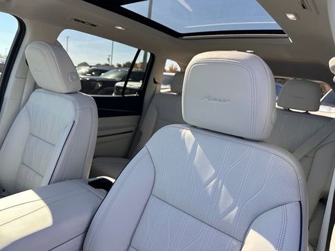 New 2026 Buick Enclave Avenir w/ Super Cruise Package image 26