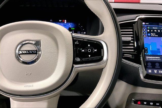 Certified 2025 Volvo XC90 T8 Plus w/ Protection Package Premier AWD/4WD image 22