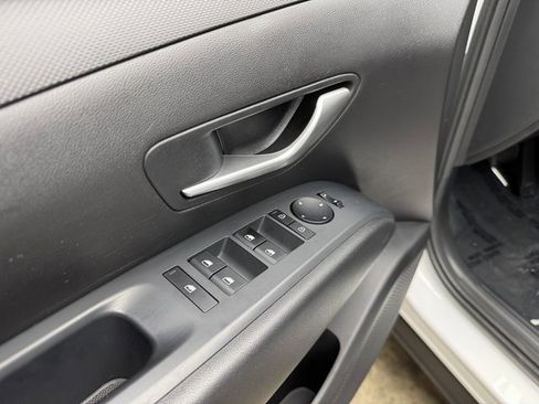 Used 2025 Hyundai Santa Cruz SEL image 12