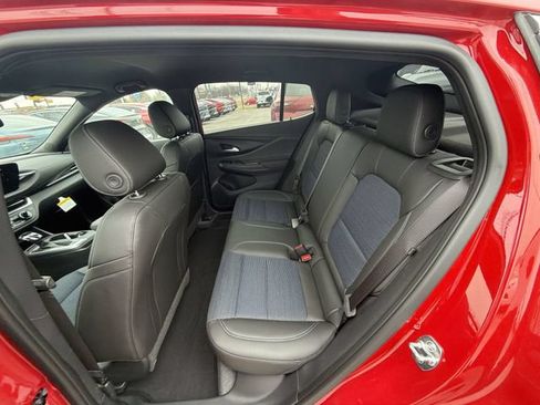 New 2026 Buick Envista Sport Touring w/ Convenience I Package FWD image 18