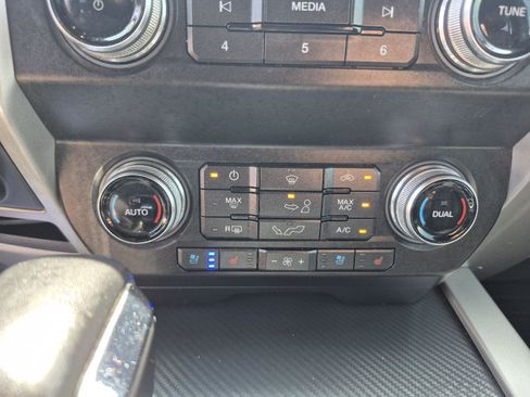 Certified 2019 Ford F150 Lariat w/ Equipment Group 502A Luxury image 7