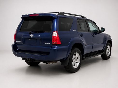 Used 2007 Toyota 4Runner Limited AWD/4WD image 4