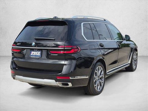 Used 2026 BMW X7 xDrive40i AWD/4WD image 5