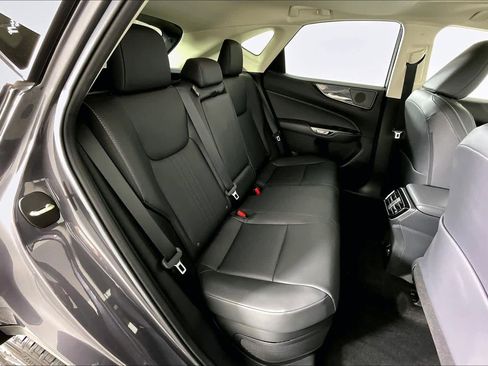 Used 2024 Lexus NX 350h AWD w/ Vision Package image 19