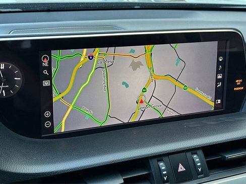 Used 2021 Lexus ES 250 250 w/ Premium Package image 20