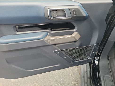 Used 2023 Ford Bronco Outer Banks AWD/4WD image 16