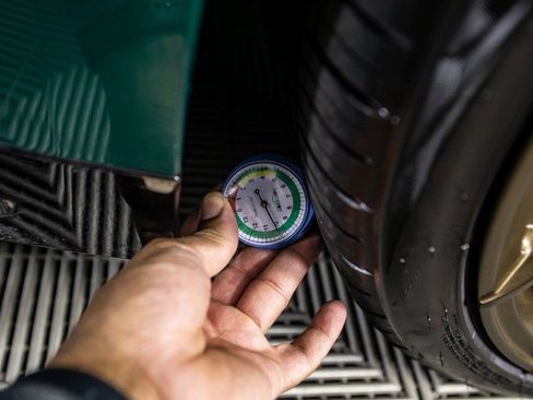 Used 2024 BMW M4 xDrive Competition image 42