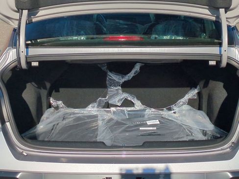 New 2026 Hyundai Elantra SEL Sport FWD image 24