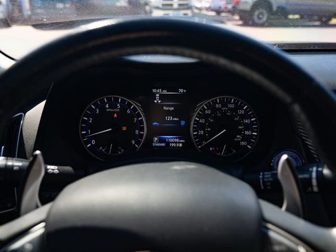Used 2017 INFINITI Q50 Sport RWD image 11