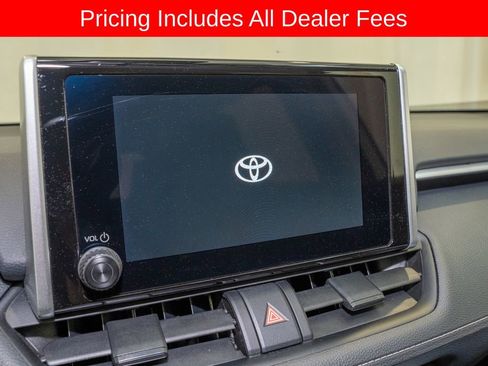 Used 2024 Toyota RAV4 XLE AWD/4WD image 11