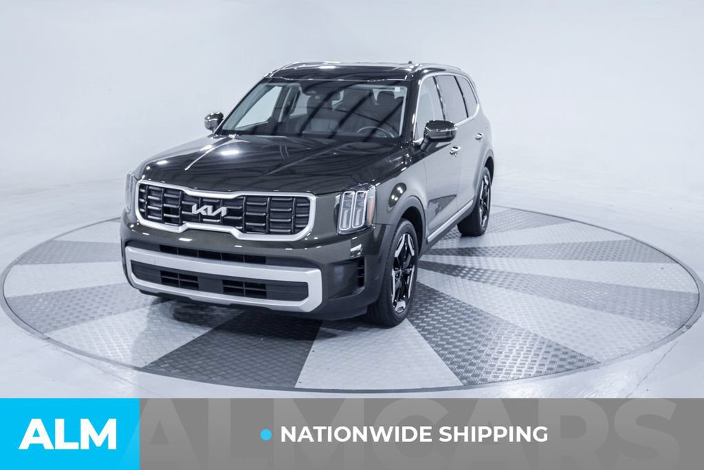 Used 2024 Kia Telluride S w/ S Sunroof Package FWD image 2