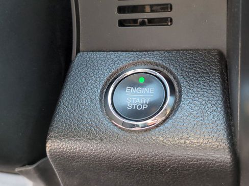 Used 2021 Ford Expedition Limited AWD/4WD image 22