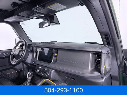 Used 2024 Ford Bronco Badlands w/ Sasquatch Package AWD/4WD image 27