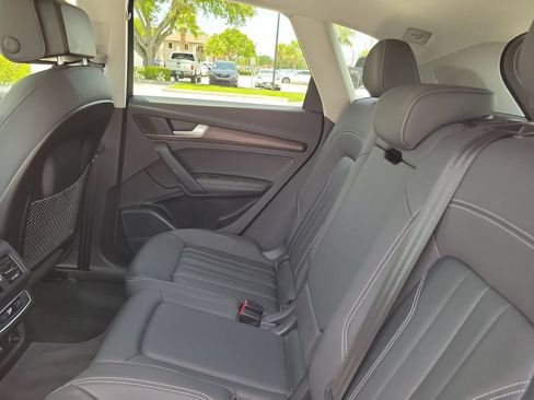 Used 2021 Audi Q5 2.0T Premium Plus AWD/4WD image 12