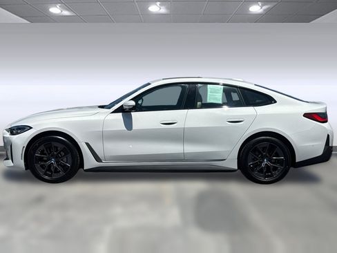 Used 2023 BMW i4 eDrive35 RWD image 2