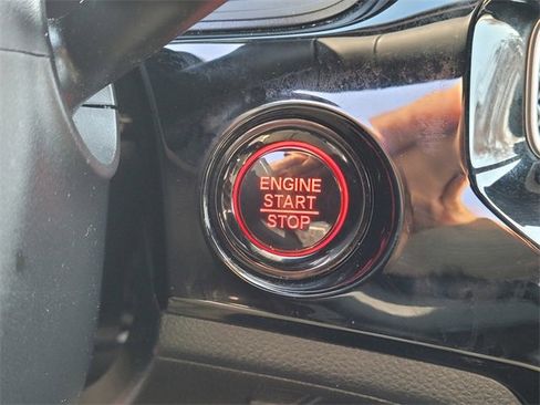 Certified 2025 Honda Civic Sport image 17