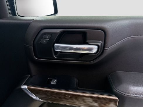 Used 2019 Chevrolet Silverado 1500 RST w/ All-Star Edition RWD image 31