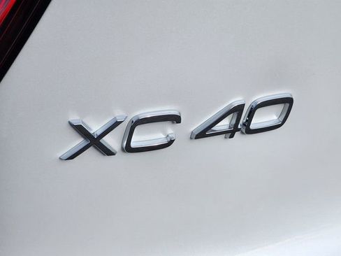 New 2026 Volvo XC40 B5 Plus w/ Protection Package Premier image 16