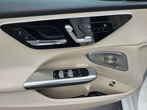 New 2025 Mercedes-Benz C 300 4MATIC Sedan image 20