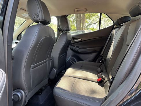Used 2025 Buick Encore GX Preferred FWD image 44