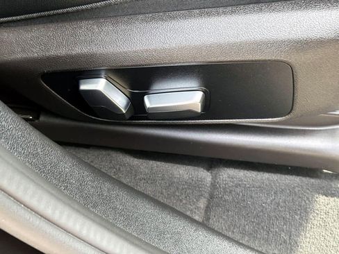 Used 2023 BMW X3 xDrive30i image 9