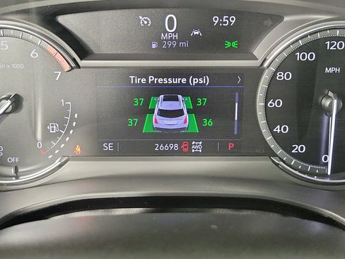 Certified 2024 Cadillac XT5 Luxury image 24