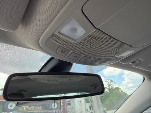 Used 2020 Ford Fusion SE FWD image 16