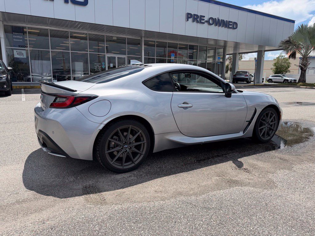 Used 2022 Subaru BRZ Limited RWD image 3
