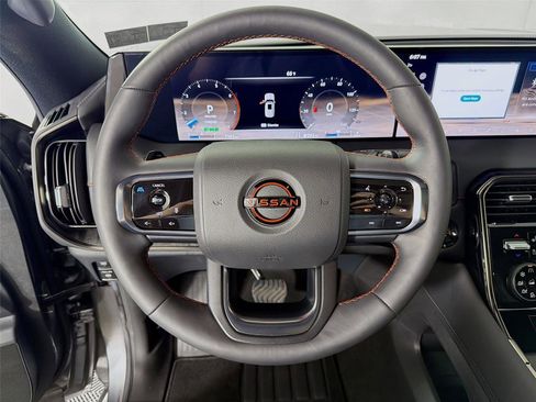Used 2025 Nissan Armada PRO-4X w/ Pro-4X Premium Package AWD/4WD image 12
