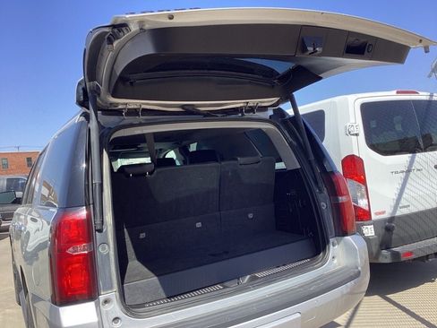 Used 2019 Chevrolet Tahoe Premier AWD/4WD image 5