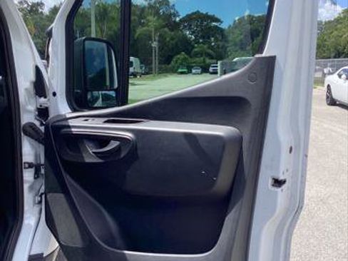 Used 2022 Mercedes-Benz Sprinter 2500 image 30
