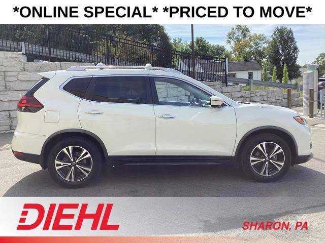 Used 2019 Nissan Rogue SV w/ Premium Package FWD image 13